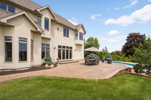 9721 Frontier Lane, Lakeville, MN 55044