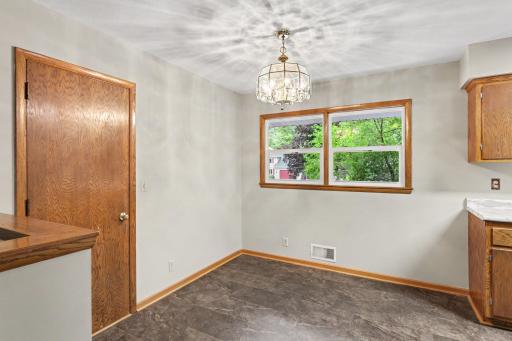 4040 Merriam Road, Minnetonka, MN 55305