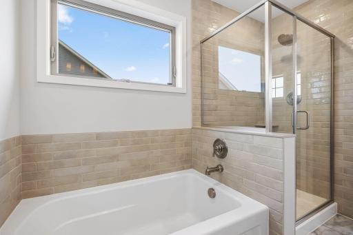 17924 Headwaters Drive, Lakeville, MN 55044