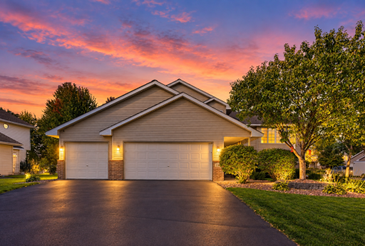 Welcome to this beautifully updated home in Monticello's highly desirable Groveland Addition!
