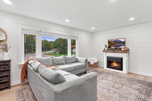 2029 Opal Place, Eagan, MN 55122