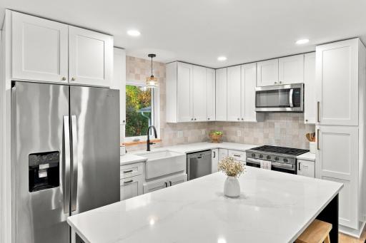 2029 Opal Place, Eagan, MN 55122