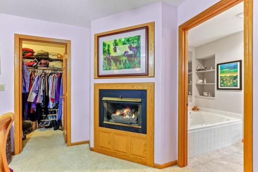 Relax In Your Primary Oasis - Oversized Jetted Whirlpool Tub and Separate Steam Shower