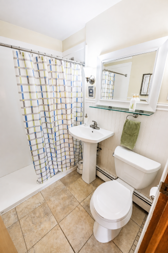Main Floor Bath