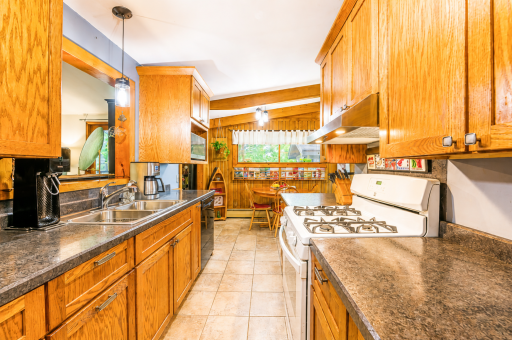 Large Kitchen with Plenty of Cabinetry