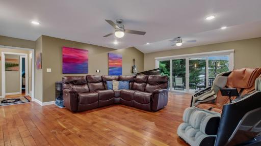 5565 N Shore Drive, Eau Claire, WI 54703