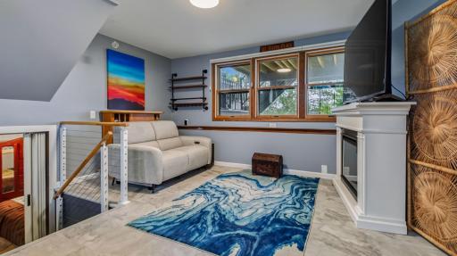 5565 N Shore Drive, Eau Claire, WI 54703