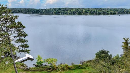 5565 N Shore Drive, Eau Claire, WI 54703