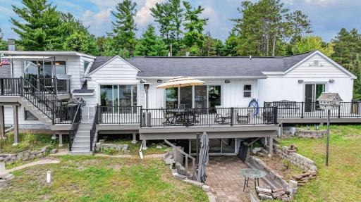5565 N Shore Drive, Eau Claire, WI 54703