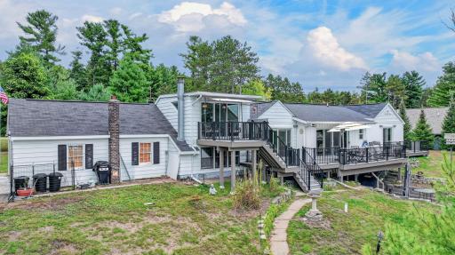 5565 N Shore Drive, Eau Claire, WI 54703