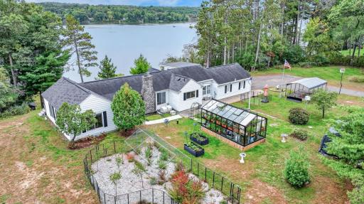 5565 N Shore Drive, Eau Claire, WI 54703