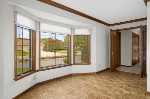 10205 27th Avenue N, Plymouth, MN 55441