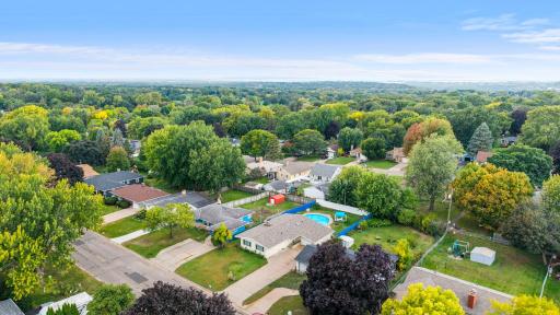 1279 Smith Avenue S, Saint Paul, MN 55118