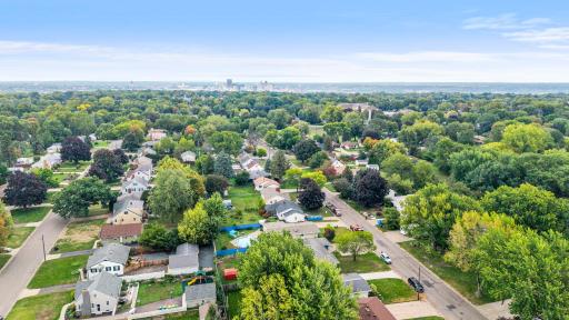 1279 Smith Avenue S, Saint Paul, MN 55118