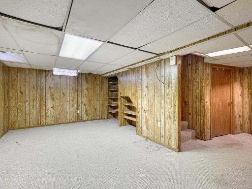 961 California Avenue W, Saint Paul, MN 55117