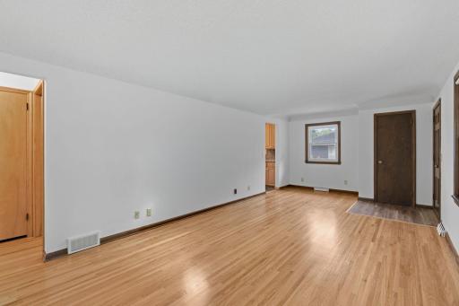 7027 13th Avenue S, Richfield, MN 55423