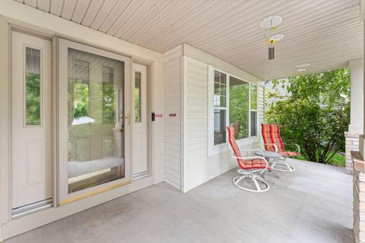 Covered front porch large enough to accomodate friends and family and WIRED for sound!