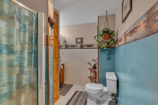 Lower level 3/4 bath!