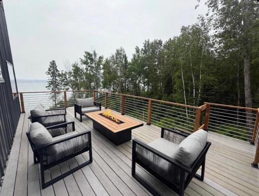 1430 Stoney Point Drive, Duluth, MN 55804