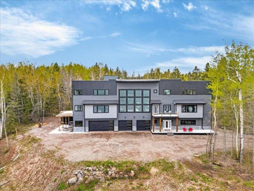 1430 Stoney Point Drive, Duluth, MN 55804