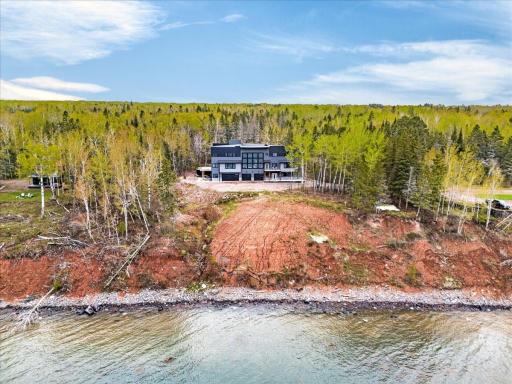1430 Stoney Point Drive, Duluth, MN 55804