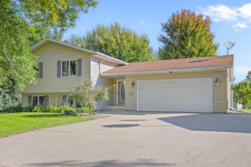 515 Cindy Lane, Owatonna, MN 55060