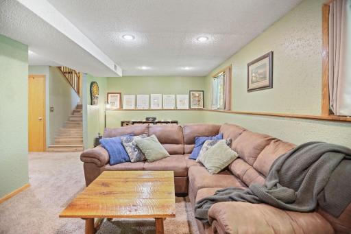 515 Cindy Lane, Owatonna, MN 55060