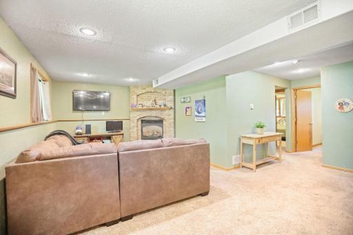 515 Cindy Lane, Owatonna, MN 55060