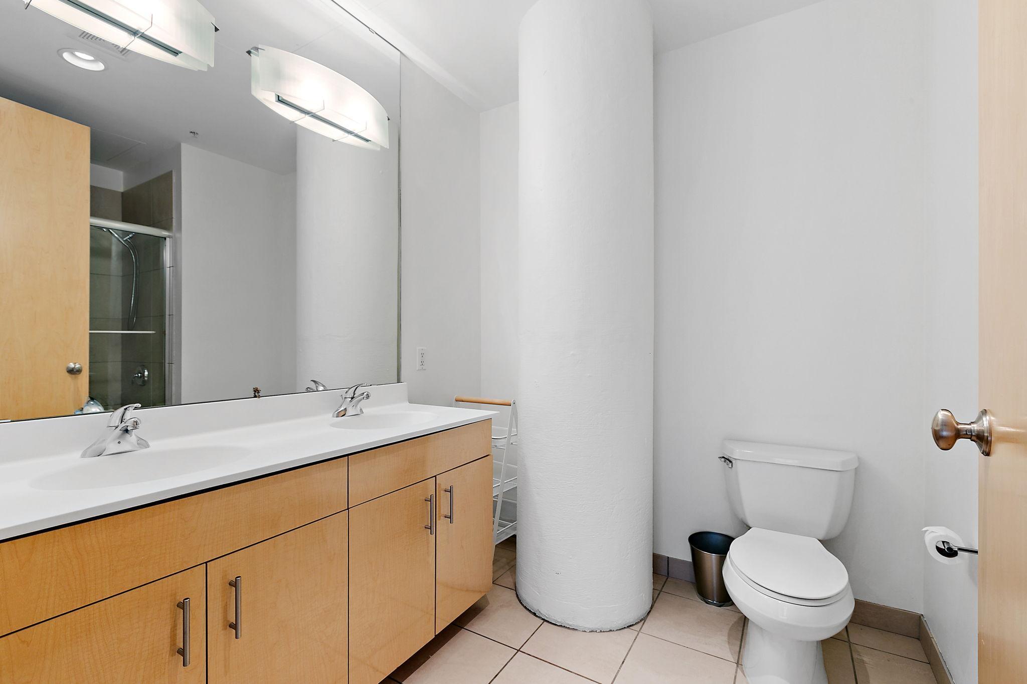 37-web-or-mls-290 Market 314-46.jpg