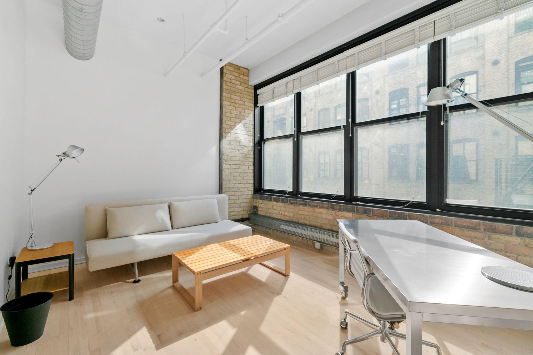 39-web-or-mls-290 Market 314-48.jpg