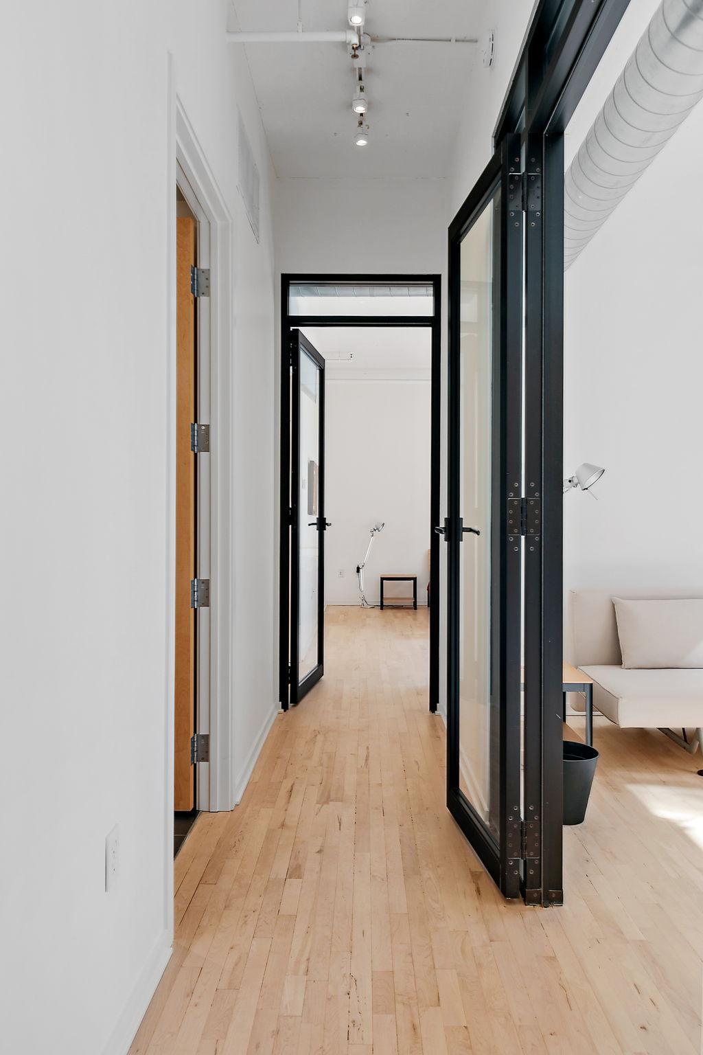 43-web-or-mls-290 Market 314-52.jpg