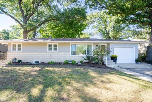 Photo for 2837 Matilda Street, Roseville, MN 55113 - listing #7150879 2837 Matilda Street, Roseville, MN 55113