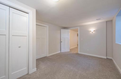 2837 Matilda Street, Roseville, MN 55113