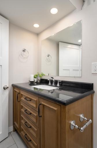 2837 Matilda Street, Roseville, MN 55113