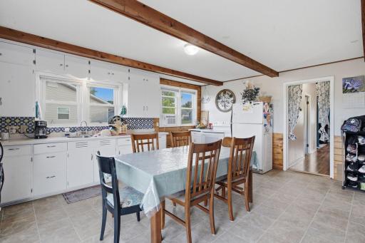 316 SW 3 Ave SW, New London, MN 56273