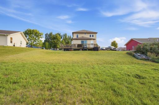 316 SW 3 Ave SW, New London, MN 56273