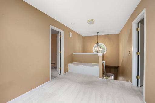 53-web-or-mls-15588 Canyon Ridge-189.jpg