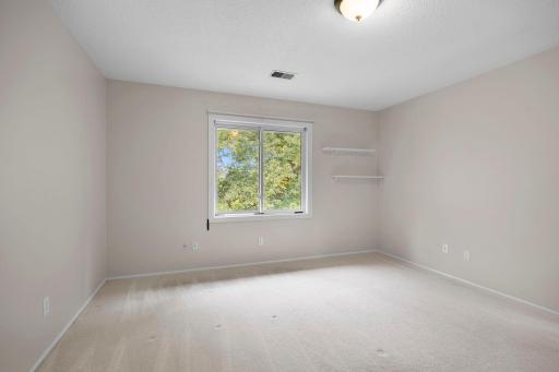 65-web-or-mls-15588 Canyon Ridge-204.jpg