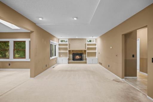 32-web-or-mls-15588 Canyon Ridge-54.jpg