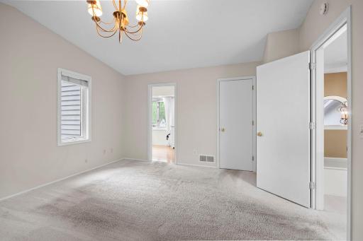 55-web-or-mls-15588 Canyon Ridge-229.jpg