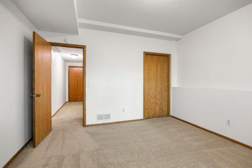 73-web-or-mls-15588 Canyon Ridge-299.jpg