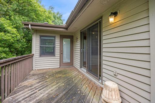 80-web-or-mls-15588 Canyon Ridge-136.jpg