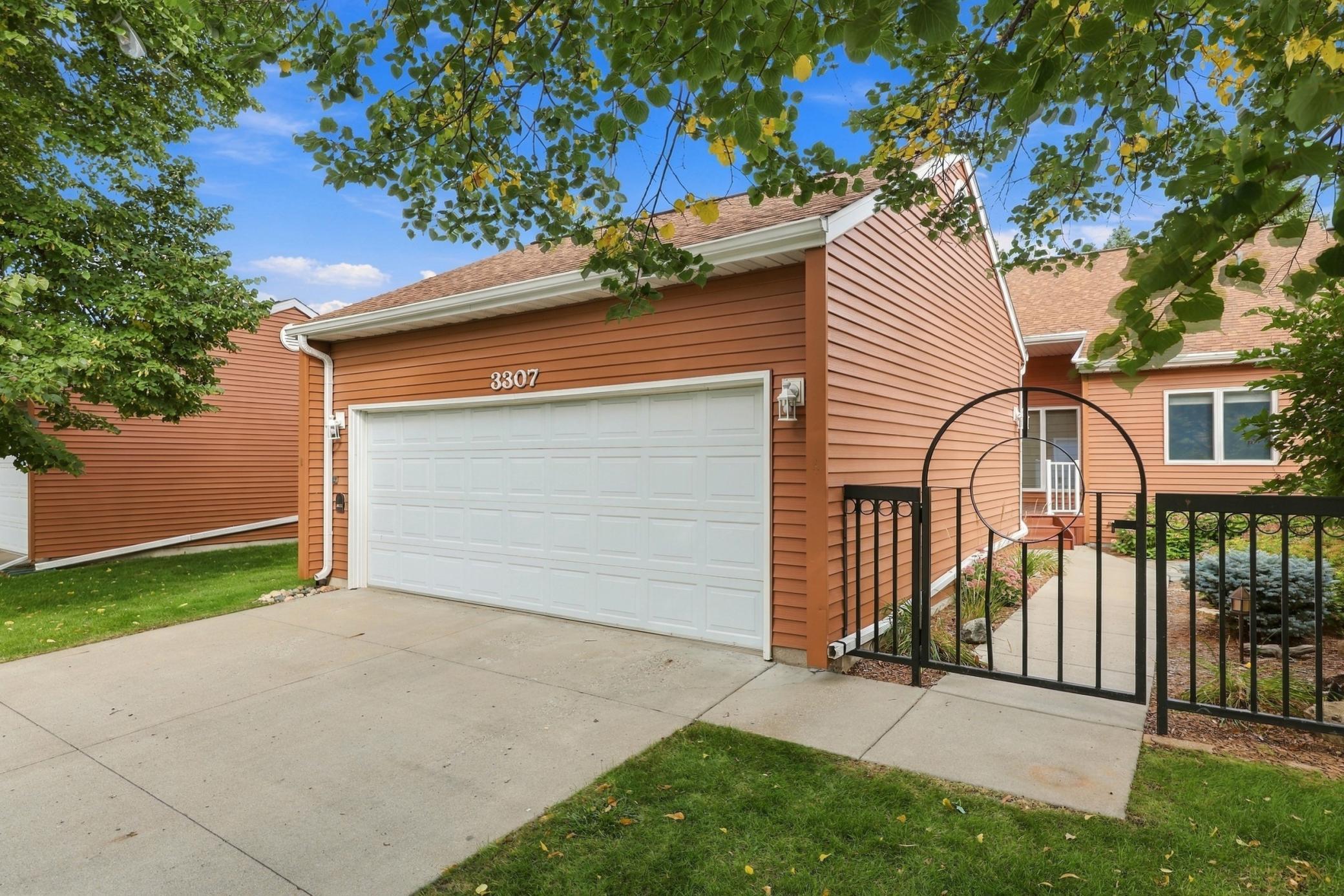 Property photo for 3307 W Prairiewood Drive S, Fargo, ND 58103