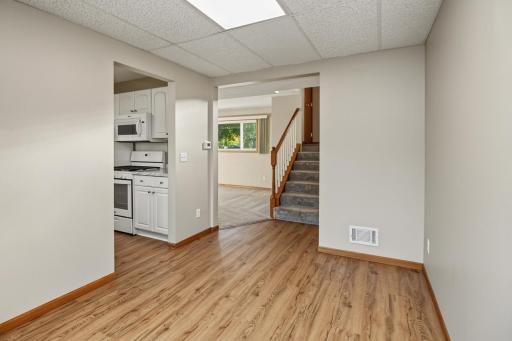 1381 Easter Lane, Eagan, MN 55123