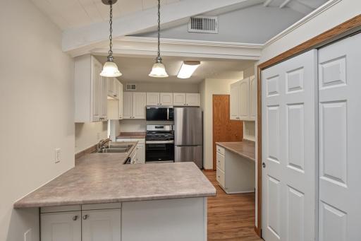 1381 Easter Lane, Eagan, MN 55123