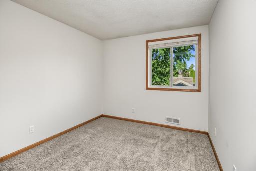 1381 Easter Lane, Eagan, MN 55123
