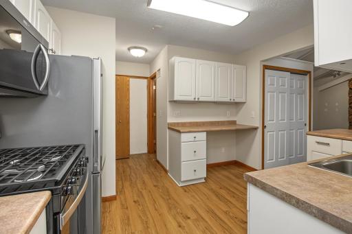 1381 Easter Lane, Eagan, MN 55123