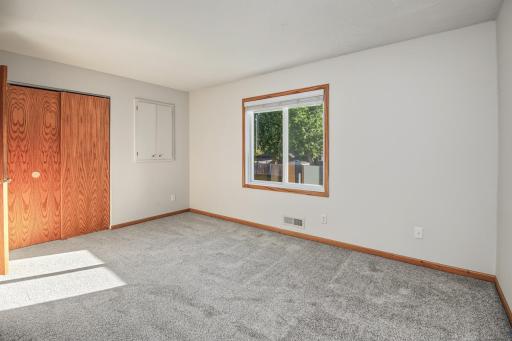 1381 Easter Lane, Eagan, MN 55123