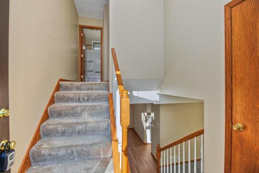 1381 Easter Lane, Eagan, MN 55123
