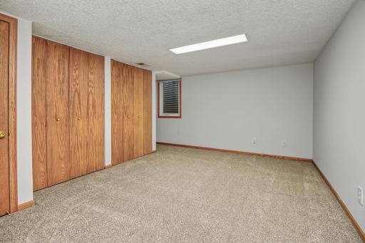 1381 Easter Lane, Eagan, MN 55123